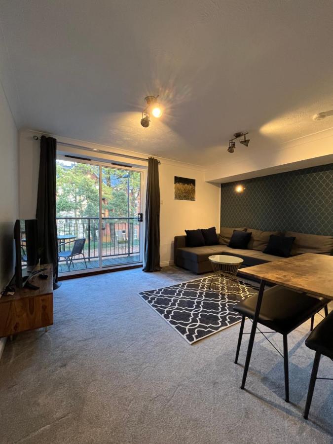 Archers 2 Bedrooms, Balcony, 2 Bathrooms, Free Parking, Wifi Саутгемптон Экстерьер фото