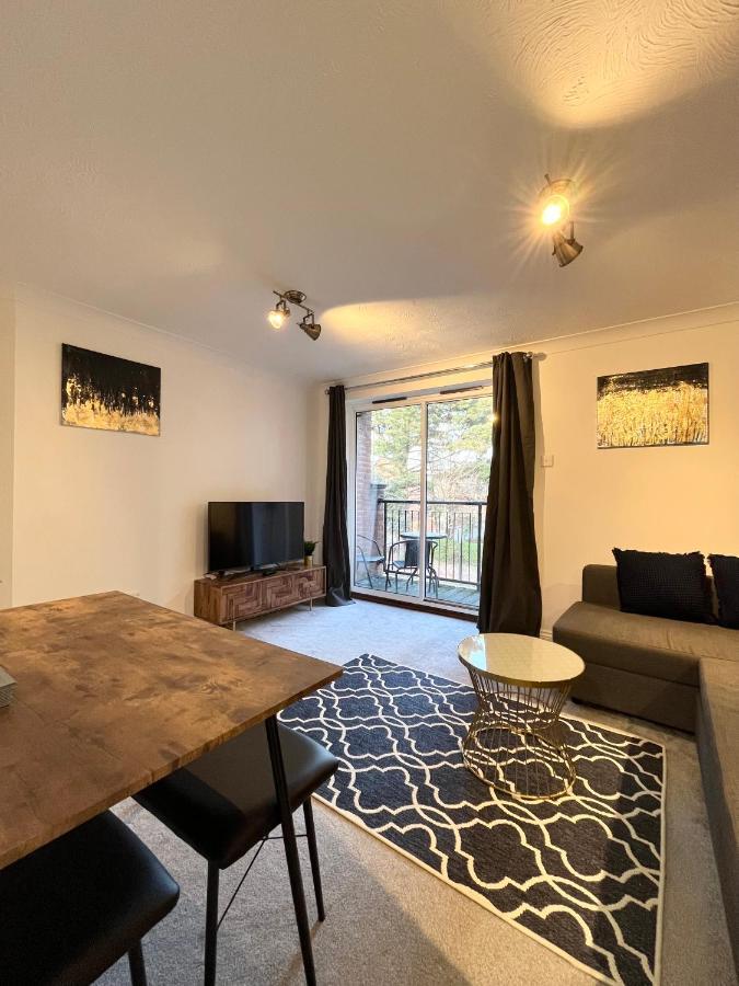 Archers 2 Bedrooms, Balcony, 2 Bathrooms, Free Parking, Wifi Саутгемптон Экстерьер фото